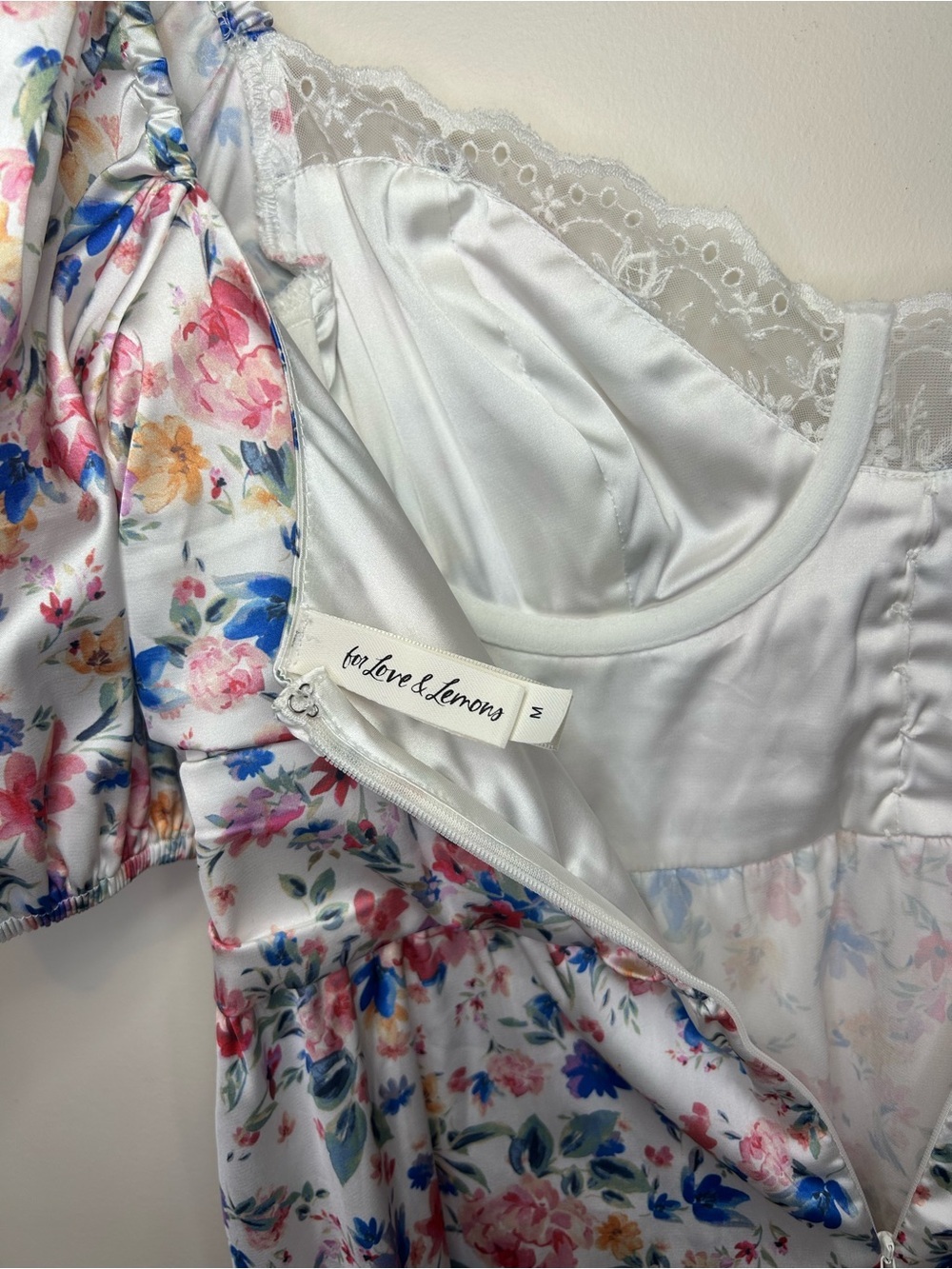 For Love & Lemons Juliet Floral Mini Dress Puff Sleeved Size Medium - Picture 8 of 11